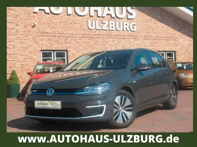 Photo 1 : Volkswagen Golf 2021 Not specified