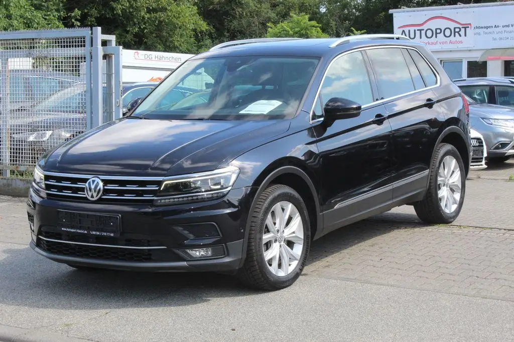 Photo 1 : Volkswagen Tiguan 2018 Essence