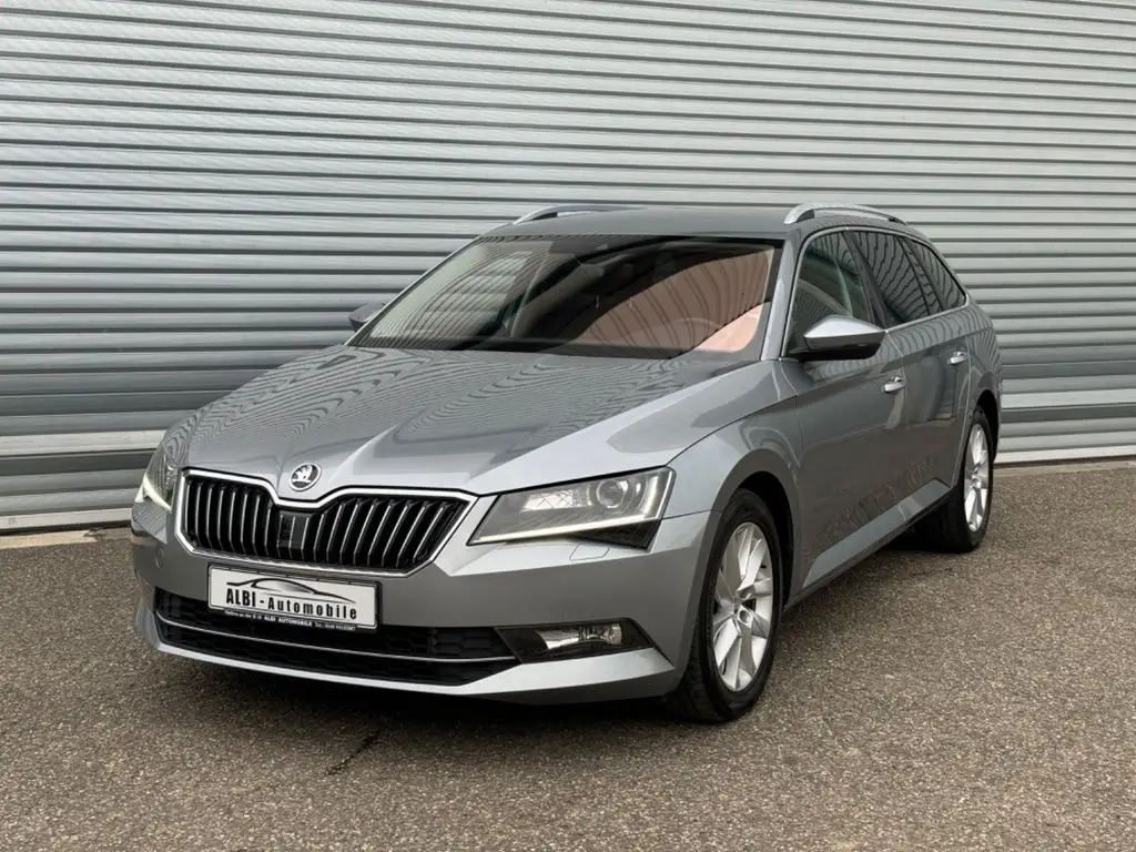 Photo 1 : Skoda Superb 2016 Diesel