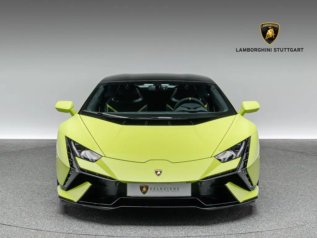 Photo 1 : Lamborghini Huracan 2023 Petrol