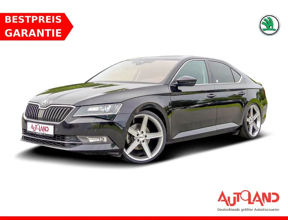 Photo 1 : Skoda Superb 2016 Essence