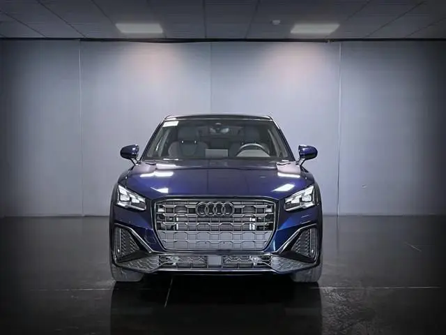 Photo 1 : Audi Q2 2023 Diesel