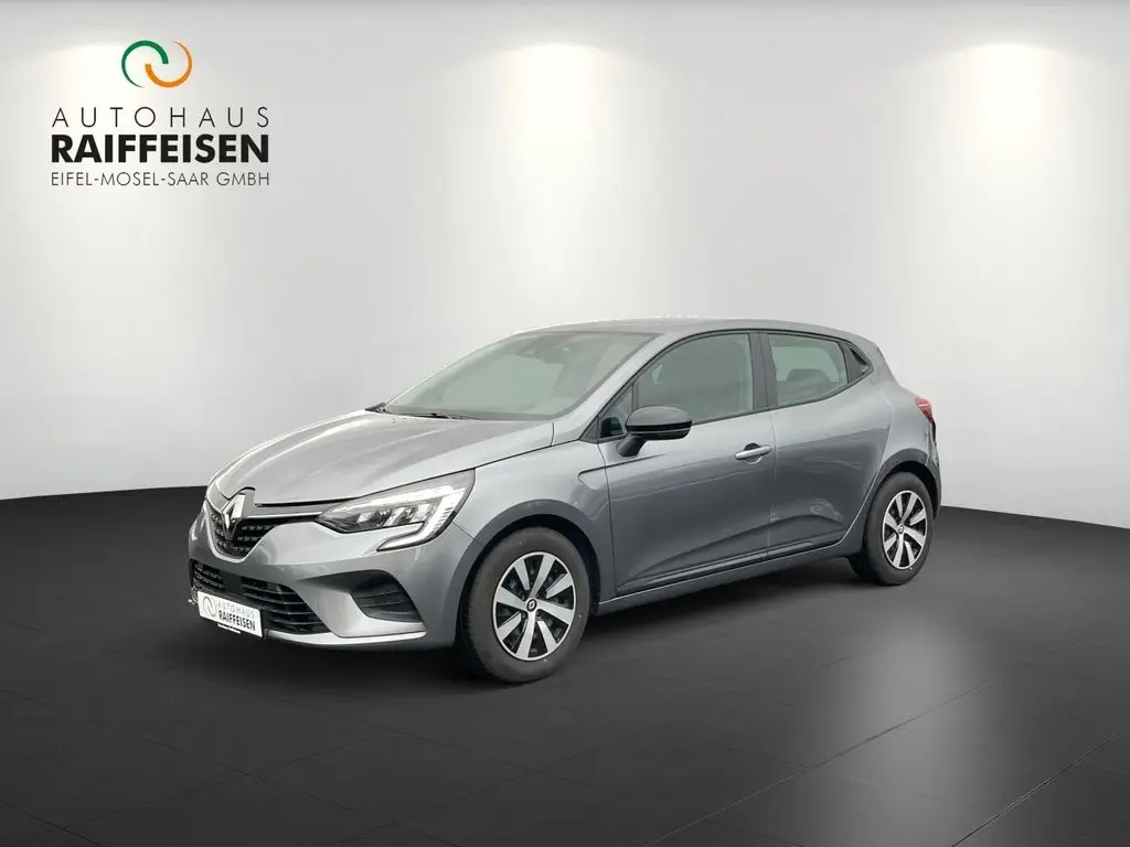 Photo 1 : Renault Clio 2023 Petrol