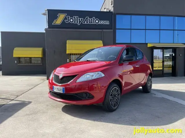 Photo 1 : Lancia Ypsilon 2019 Others