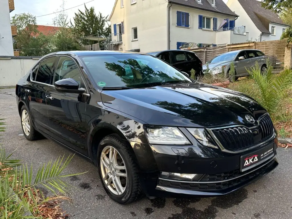 Photo 1 : Skoda Octavia 2019 Diesel