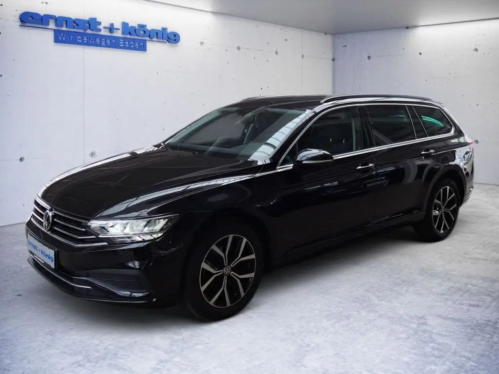 Photo 1 : Volkswagen Passat 2020 Petrol