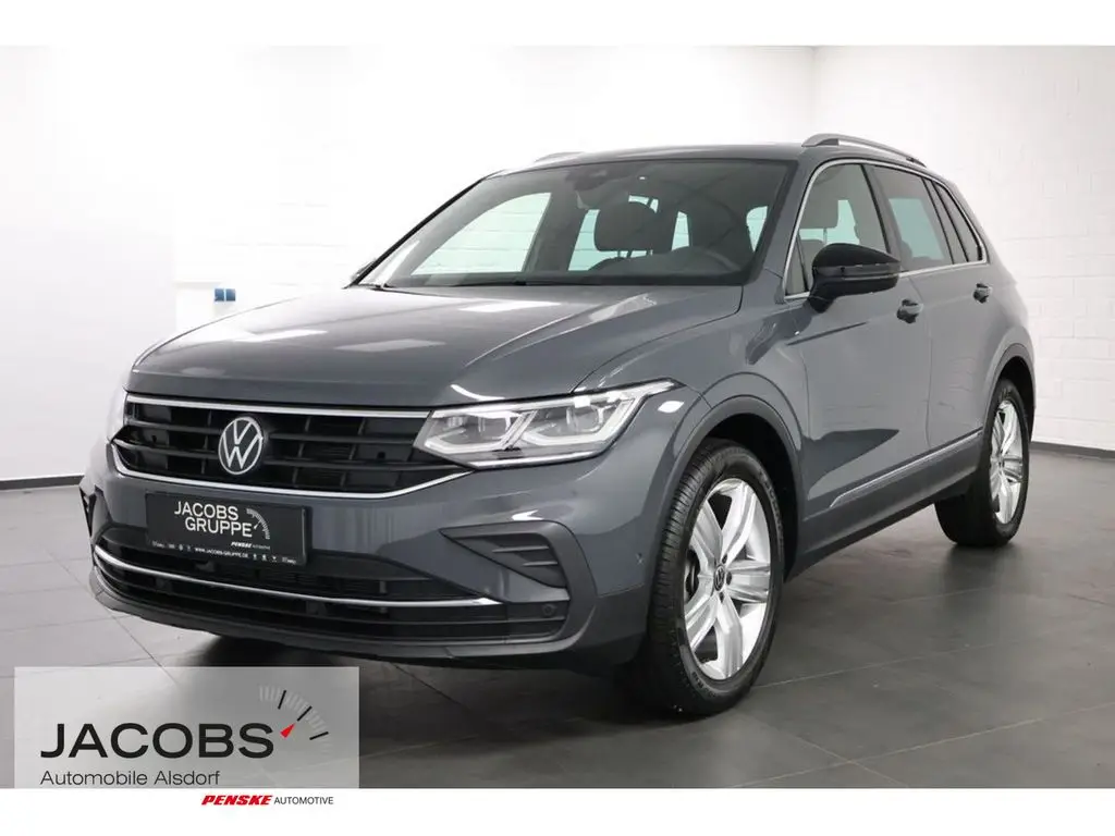 Photo 1 : Volkswagen Tiguan 2023 Essence