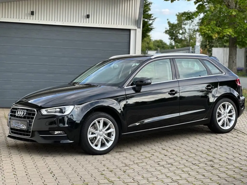 Photo 1 : Audi A3 2015 Essence