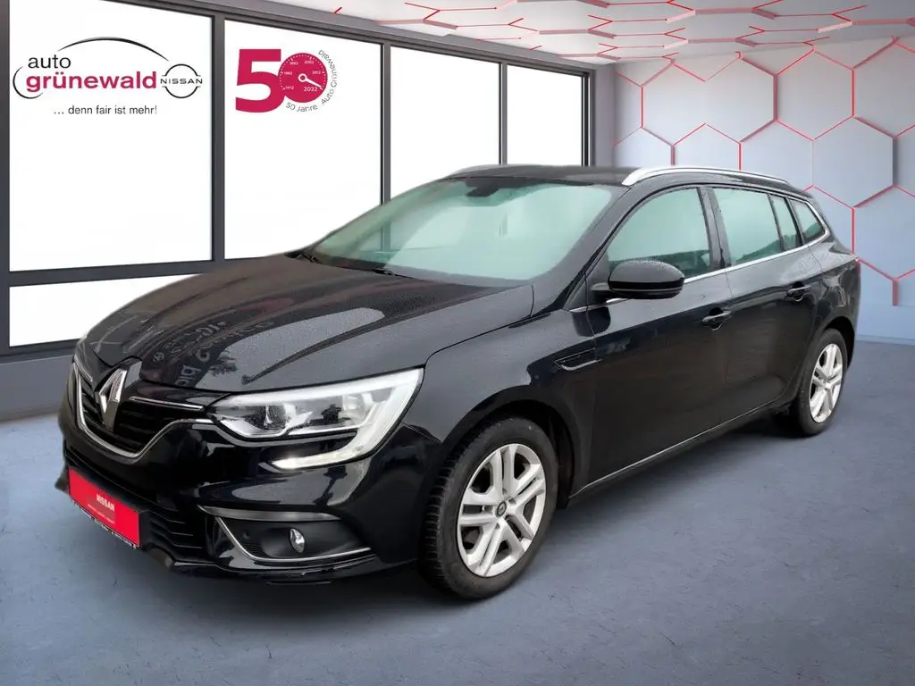 Photo 1 : Renault Megane 2019 Petrol