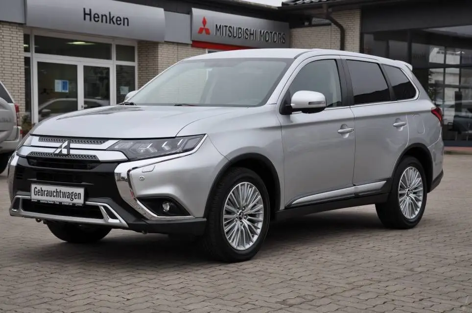 Photo 1 : Mitsubishi Outlander 2019 Essence