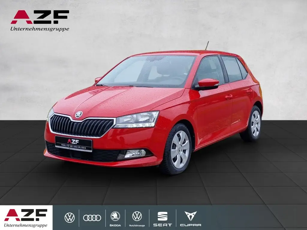 Photo 1 : Skoda Fabia 2021 Petrol