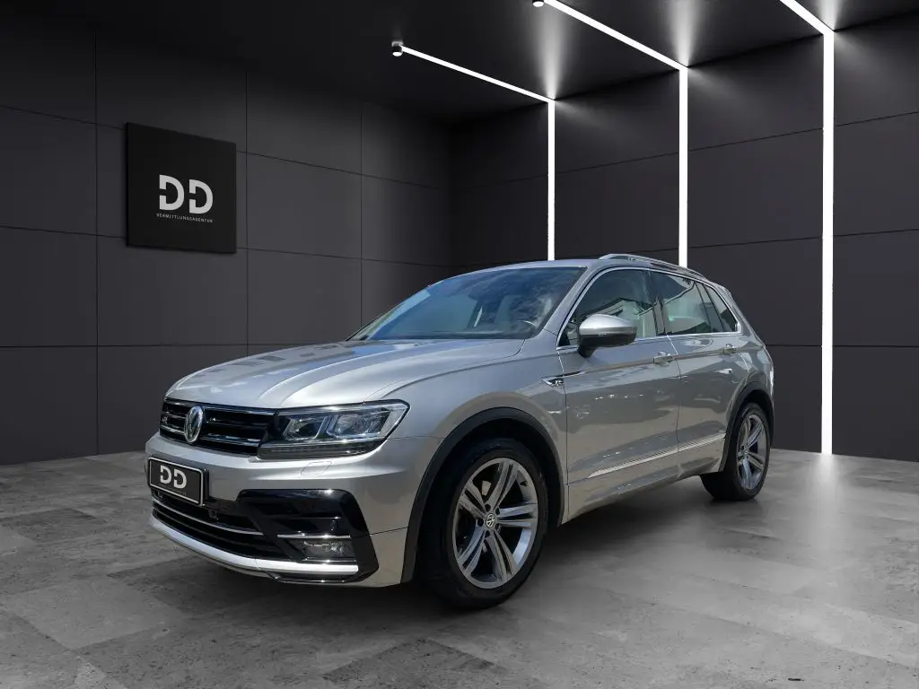 Photo 1 : Volkswagen Tiguan 2018 Diesel