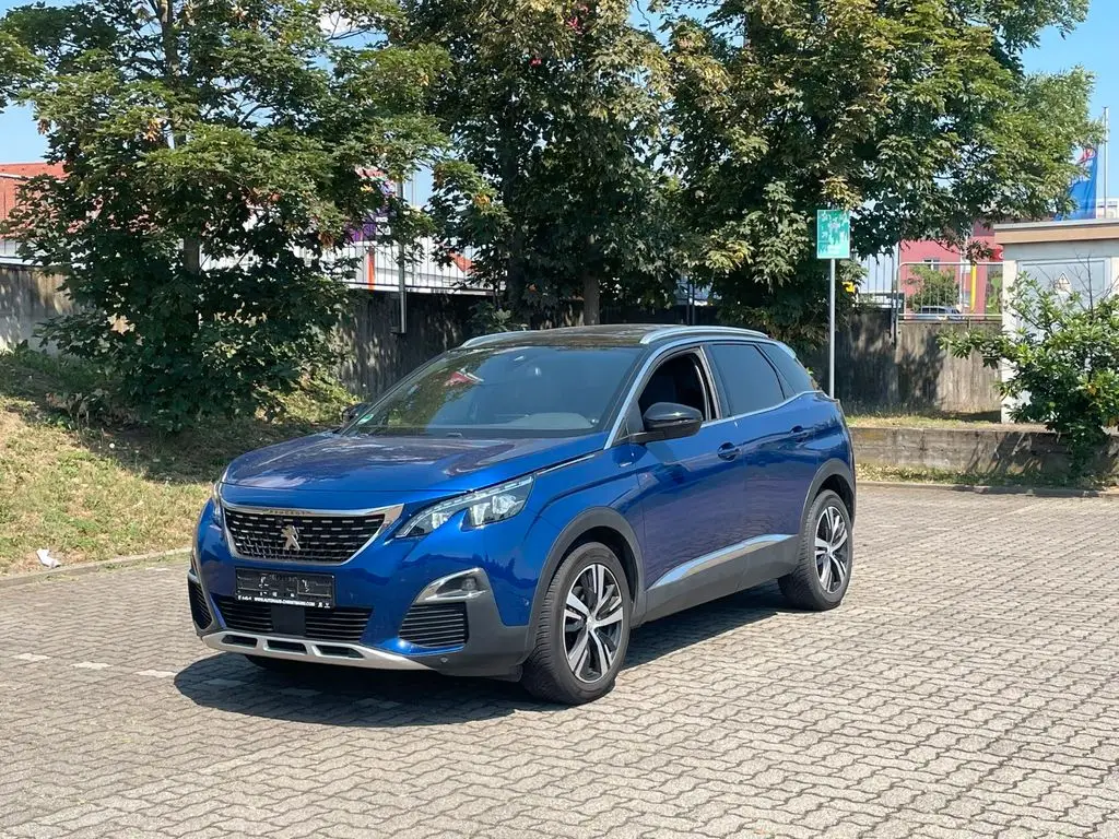 Photo 1 : Peugeot 3008 2020 Petrol