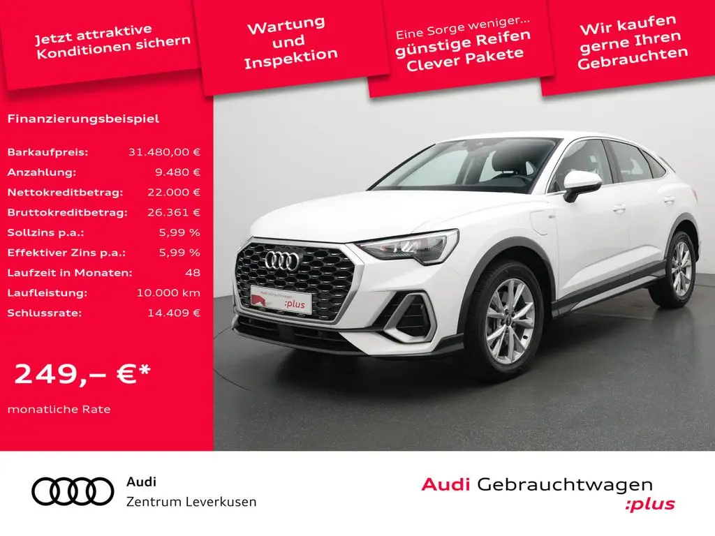 Photo 1 : Audi Q3 2022 Hybrid