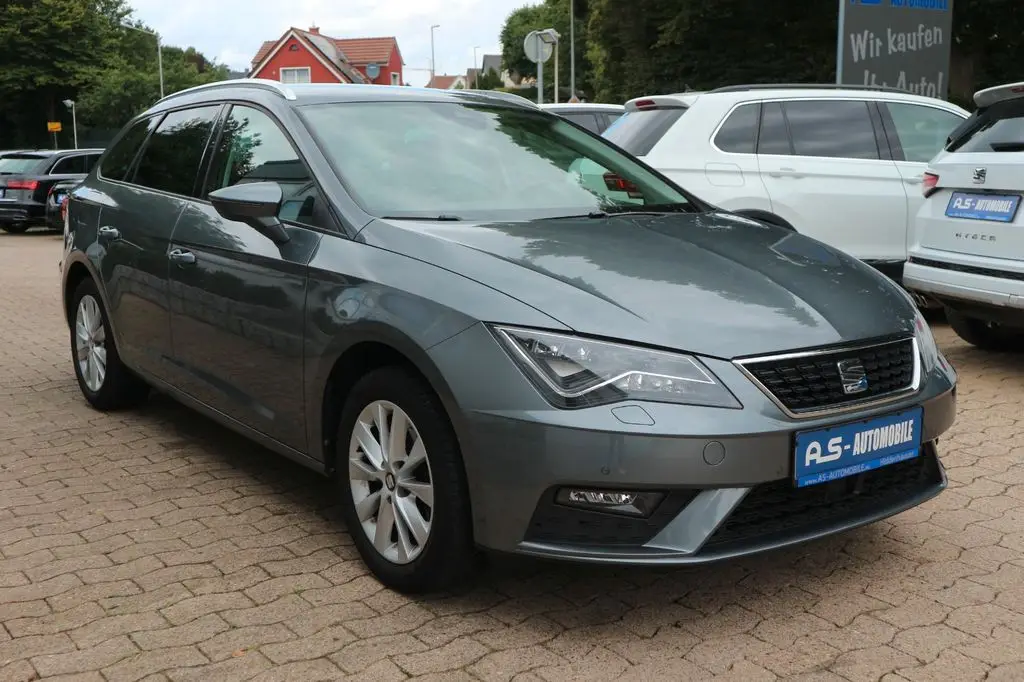 Photo 1 : Seat Leon 2017 Essence