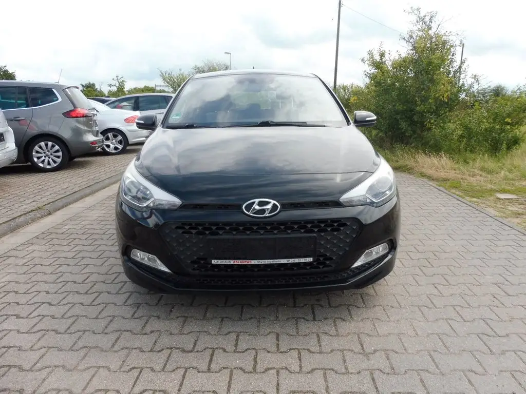 Photo 1 : Hyundai I20 2015 Essence