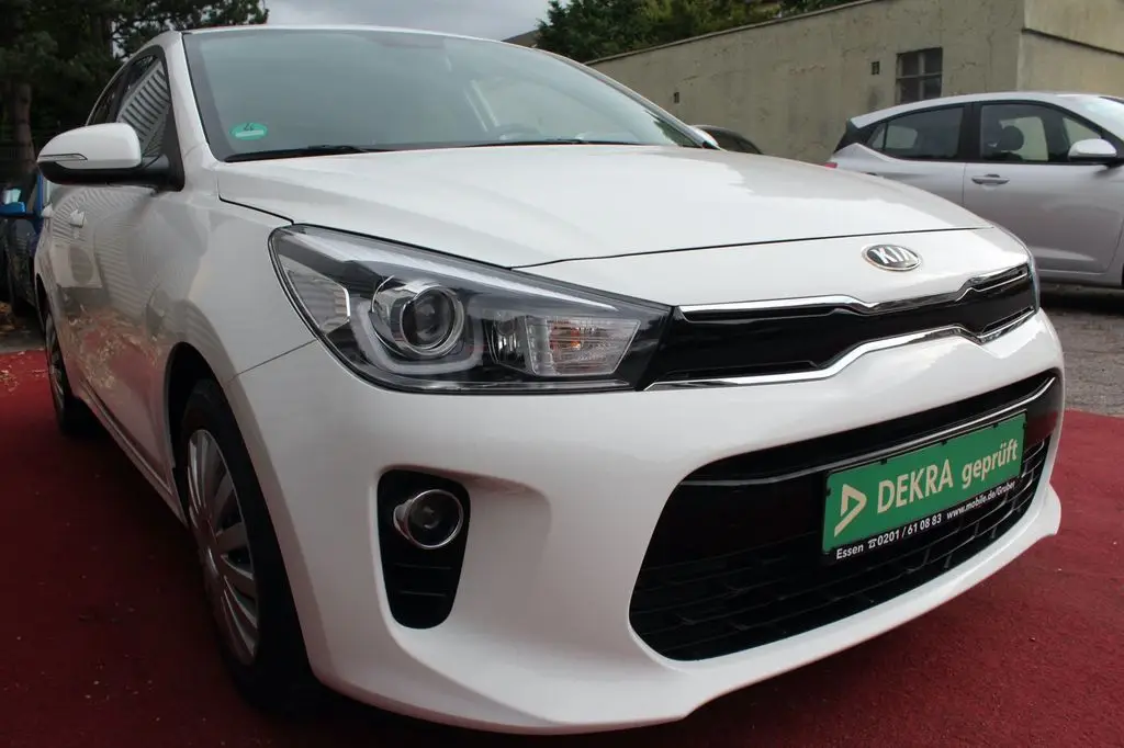 Photo 1 : Kia Rio 2020 Petrol