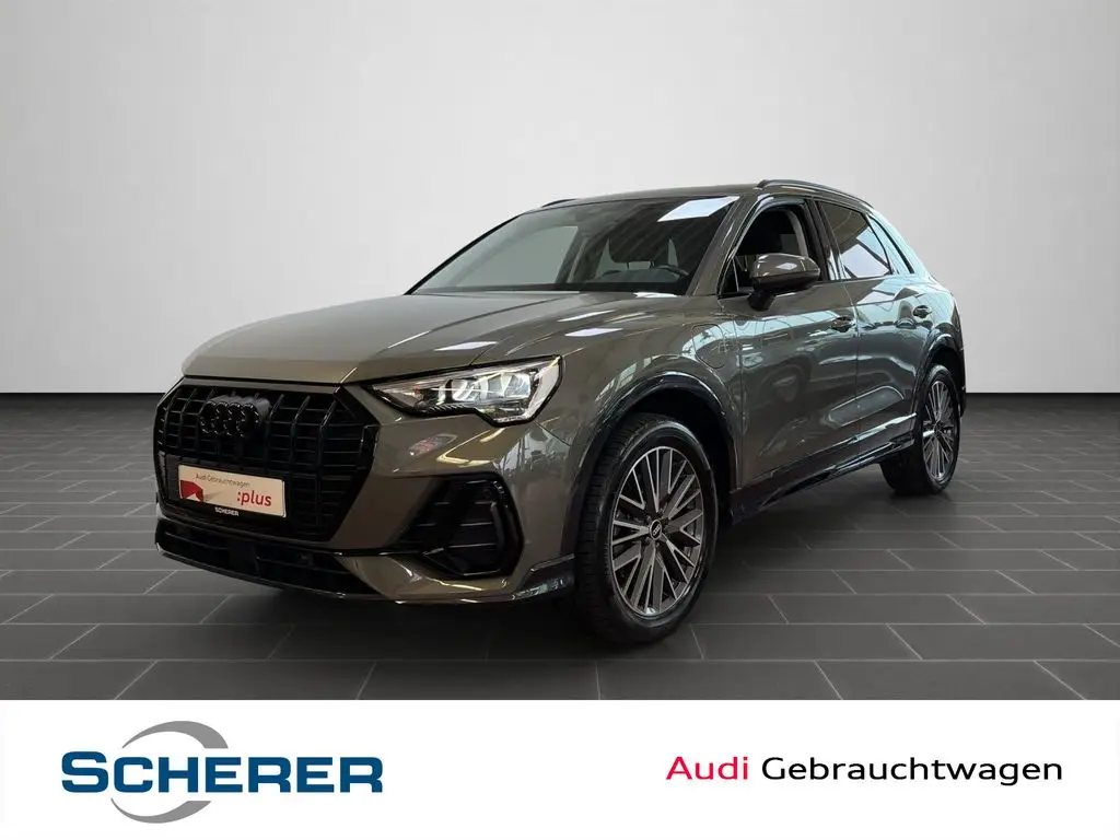 Photo 1 : Audi Q3 2021 Hybride