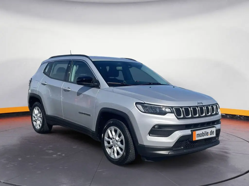 Photo 1 : Jeep Compass 2021 Petrol