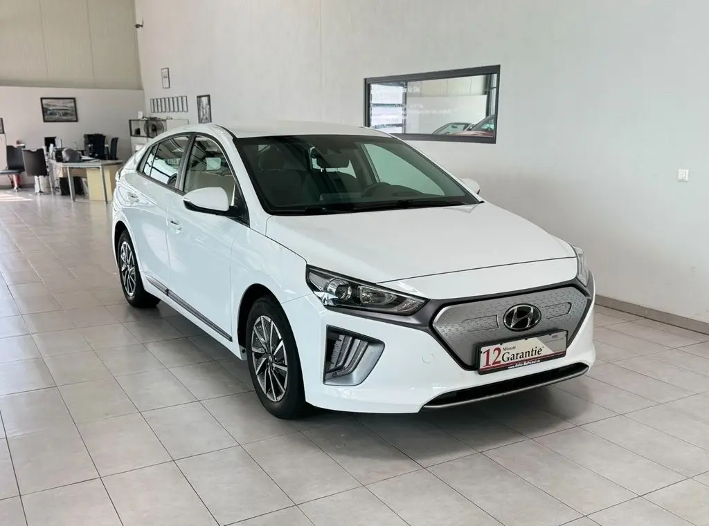 Photo 1 : Hyundai Ioniq 2022 Not specified