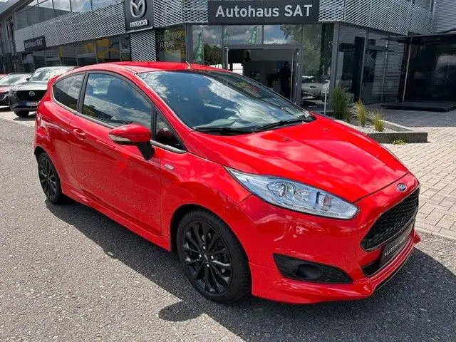 Photo 1 : Ford Fiesta 2016 Petrol