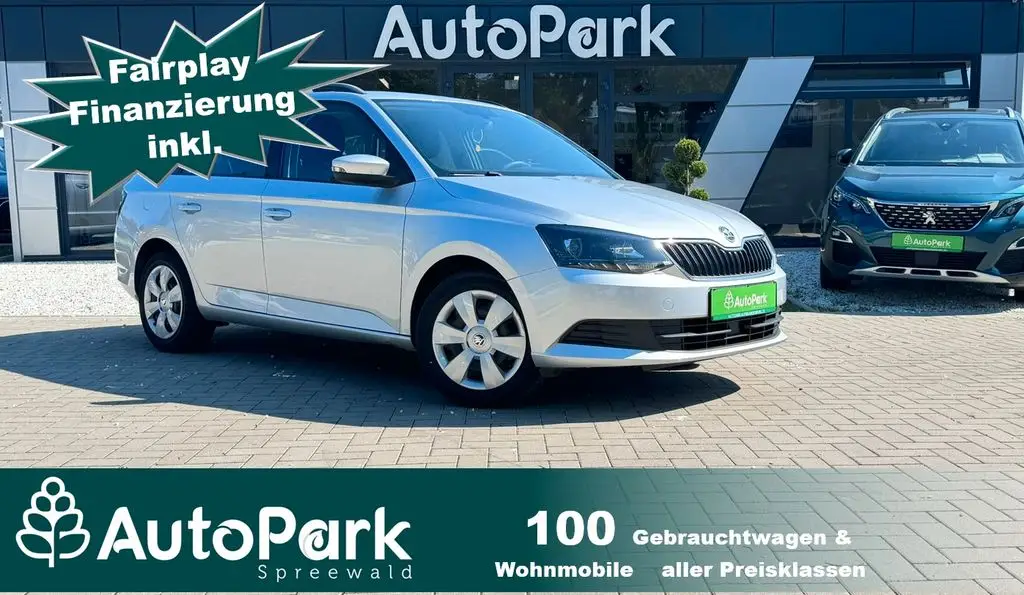 Photo 1 : Skoda Fabia 2016 Petrol