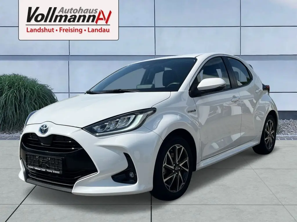 Photo 1 : Toyota Yaris 2021 Hybride