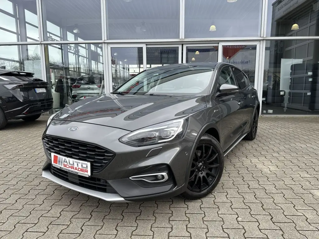 Photo 1 : Ford Focus 2019 Petrol