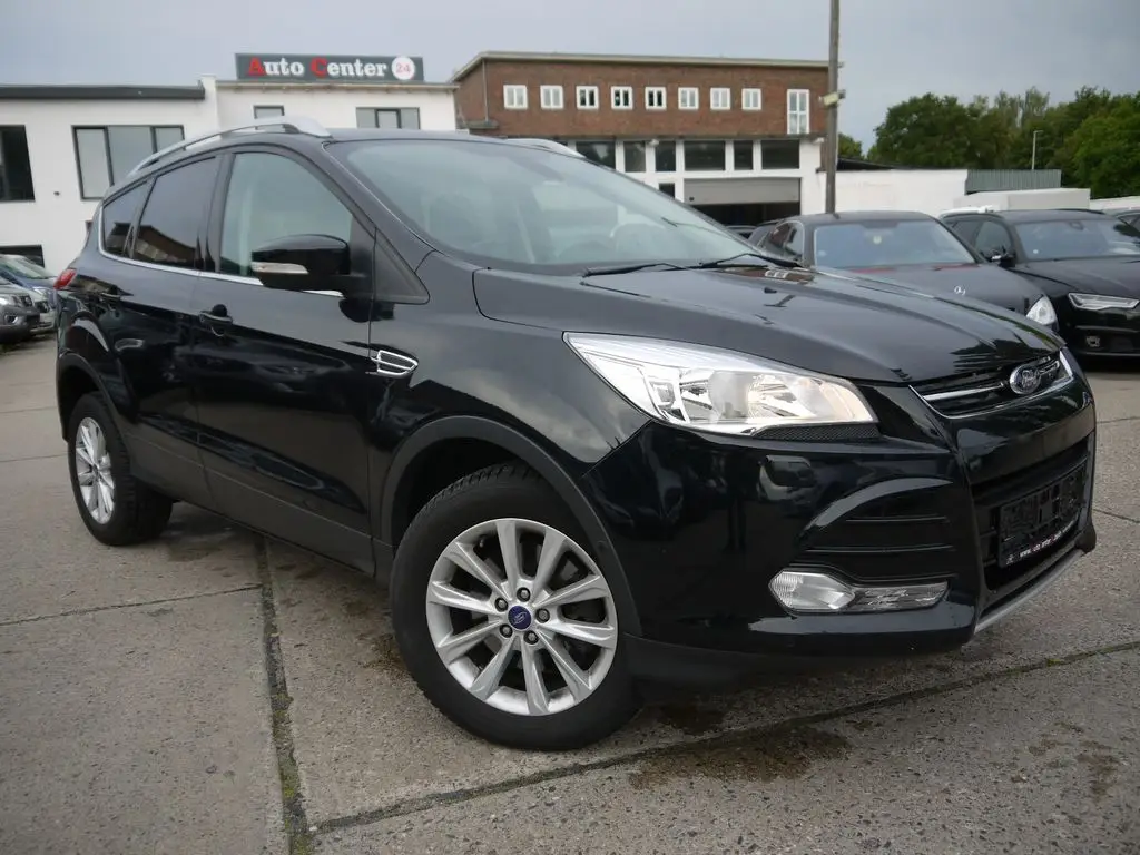 Photo 1 : Ford Kuga 2015 Essence