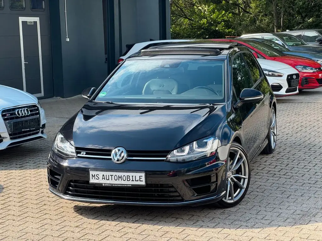 Photo 1 : Volkswagen Golf 2015 Petrol