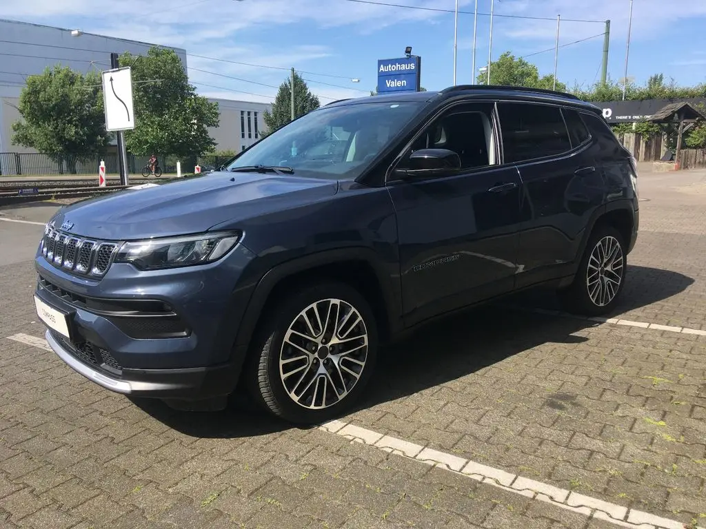 Photo 1 : Jeep Compass 2022 Hybrid