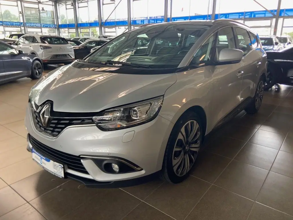 Photo 1 : Renault Grand Scenic 2020 Diesel