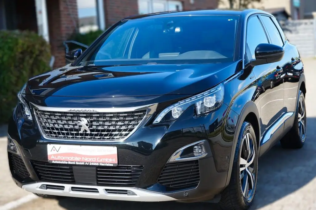 Photo 1 : Peugeot 3008 2020 Petrol