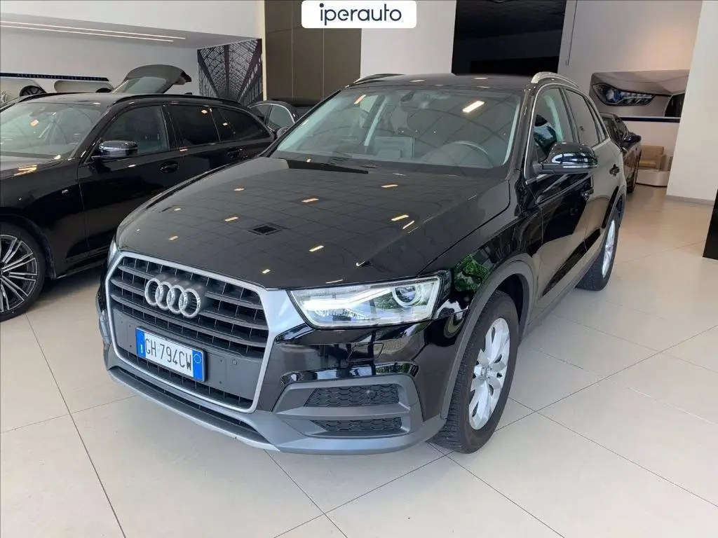 Photo 1 : Audi Q3 2018 Essence