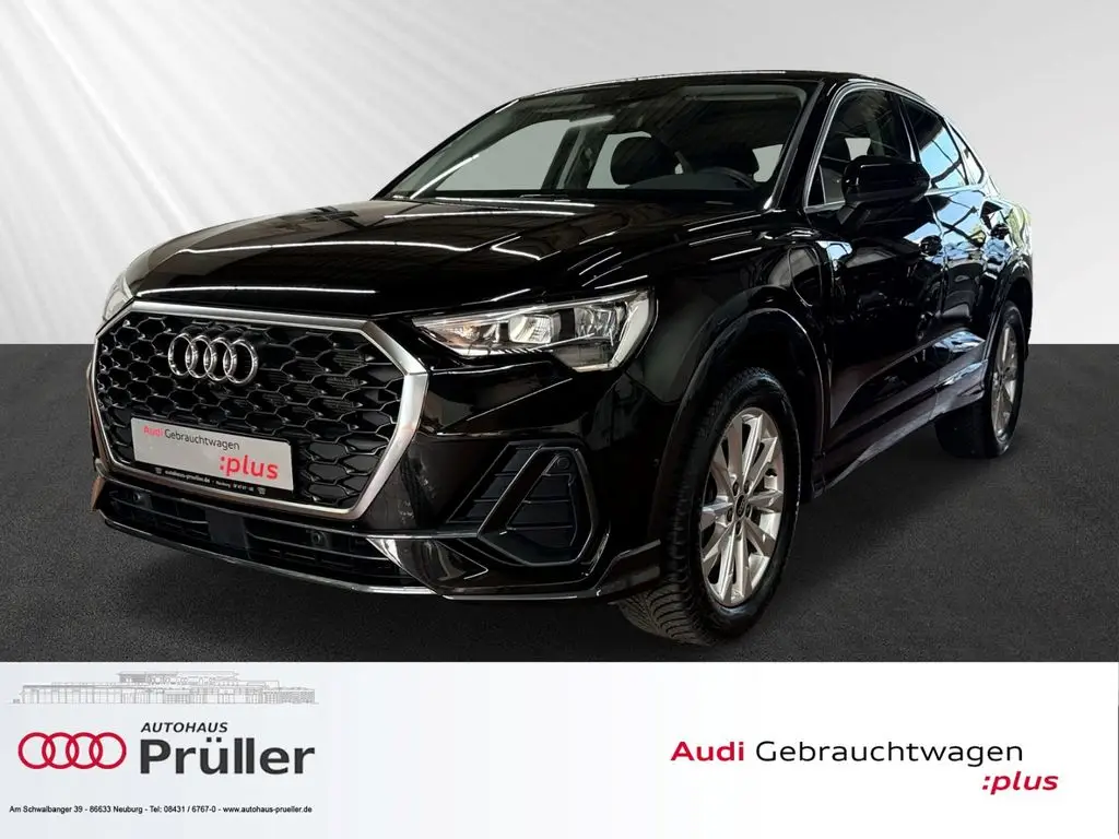 Photo 1 : Audi Q3 2022 Hybride