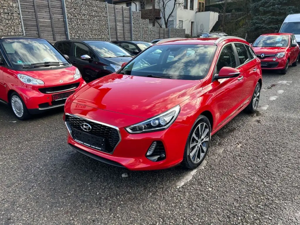 Photo 1 : Hyundai I30 2017 Petrol