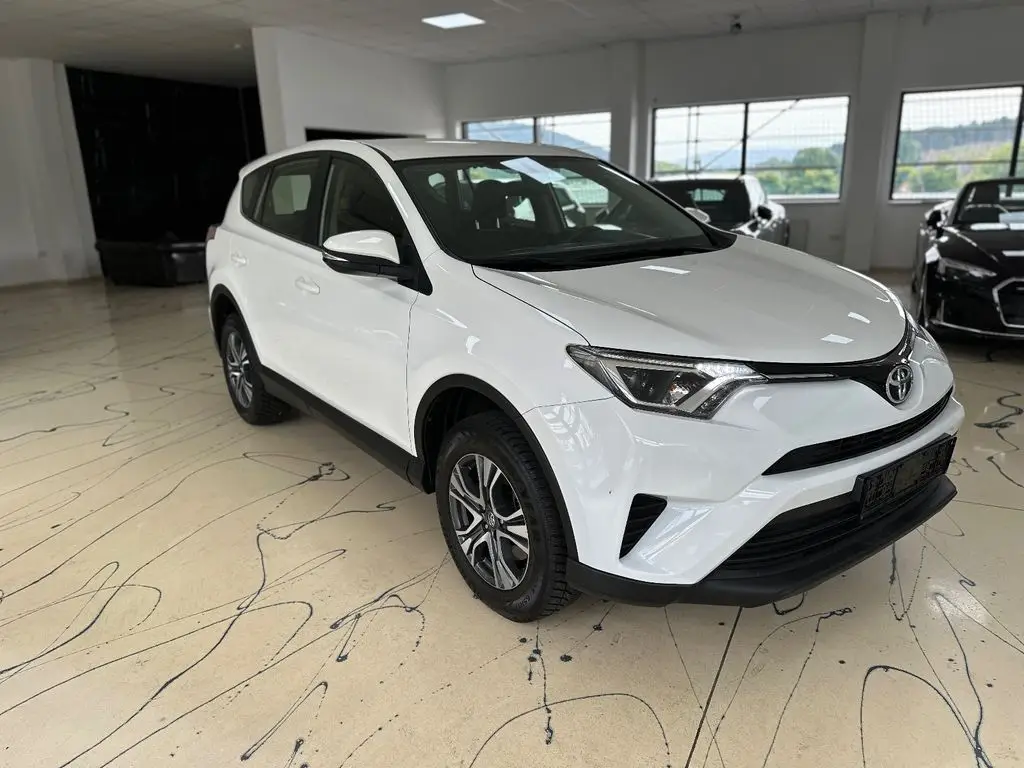 Photo 1 : Toyota Rav4 2019 Petrol