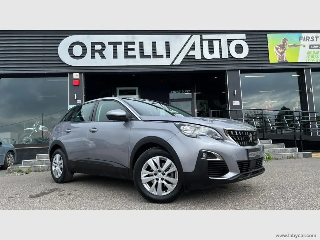 Photo 1 : Peugeot 3008 2020 Diesel