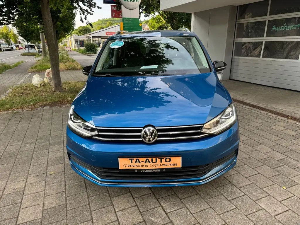 Photo 1 : Volkswagen Touran 2019 Essence