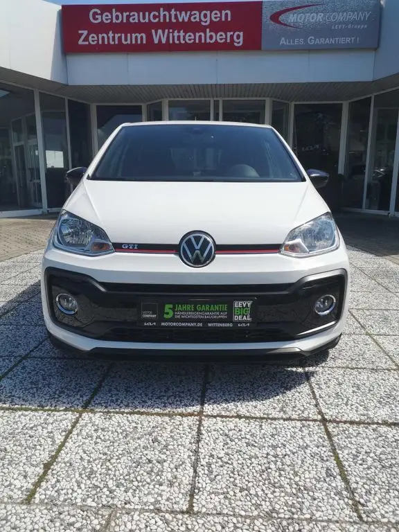 Photo 1 : Volkswagen Up! 2022 Petrol