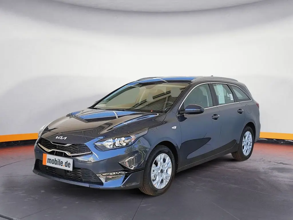 Photo 1 : Kia Ceed 2024 Petrol