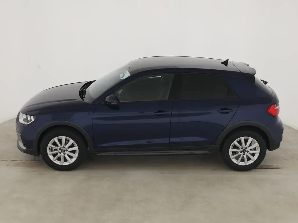 Photo 1 : Audi A1 2024 Petrol