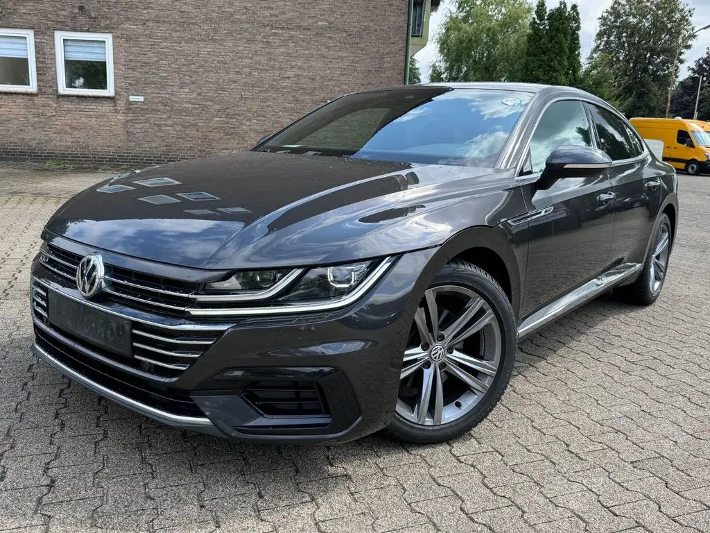 Photo 1 : Volkswagen Arteon 2019 Essence