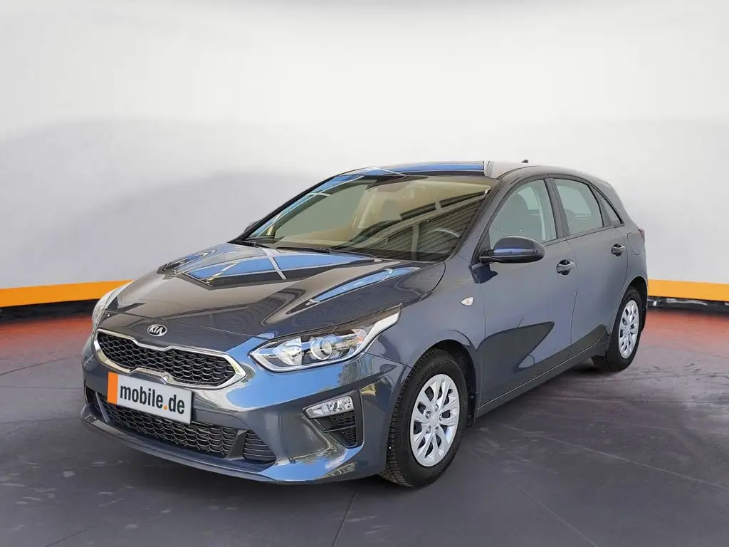 Photo 1 : Kia Ceed 2021 Essence