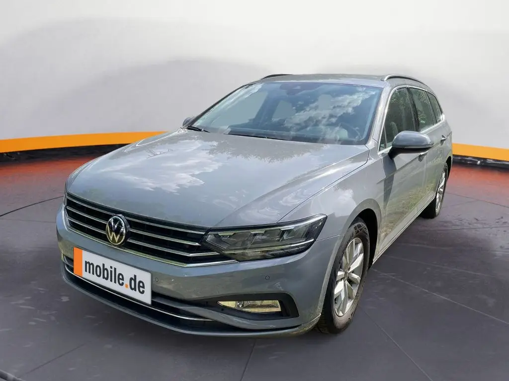 Photo 1 : Volkswagen Passat 2023 Diesel