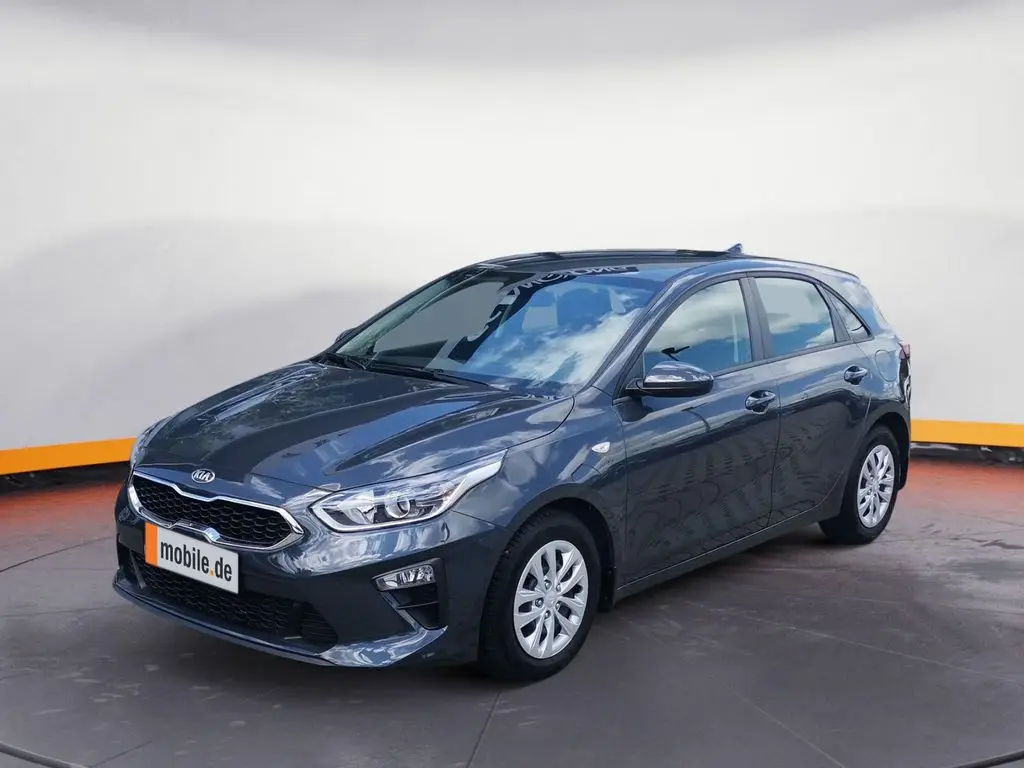 Photo 1 : Kia Ceed 2021 Petrol