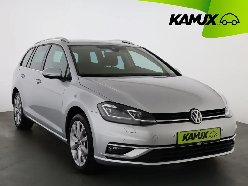 Photo 1 : Volkswagen Golf 2019 Petrol