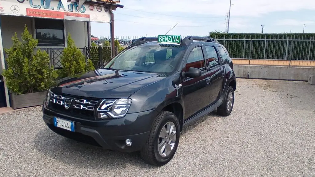 Photo 1 : Dacia Duster 2017 Essence