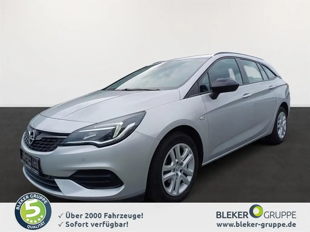 Photo 1 : Opel Astra 2021 Essence