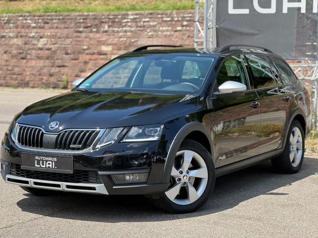 Photo 1 : Skoda Octavia 2017 Petrol